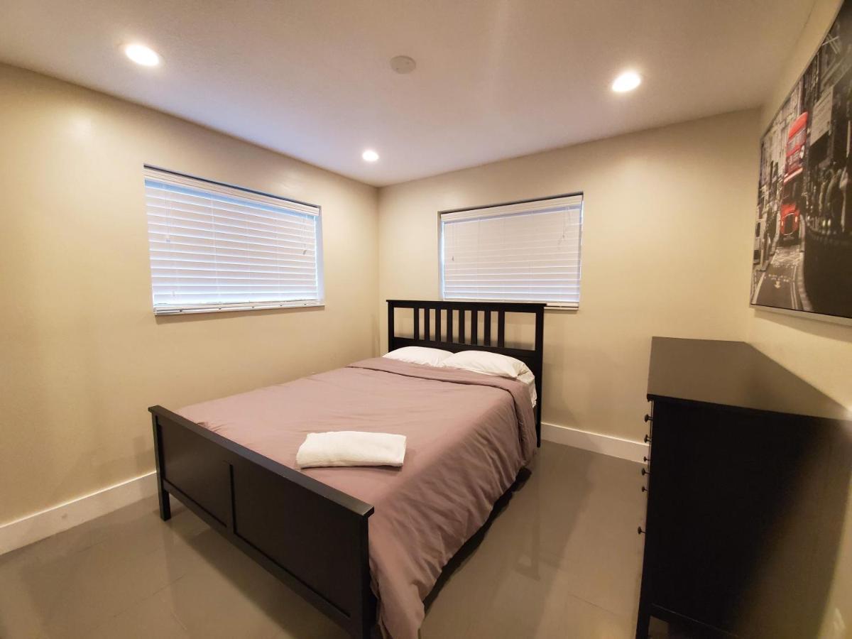 Lakefront Vacation Home - Sleeps 8 Davie Luaran gambar
